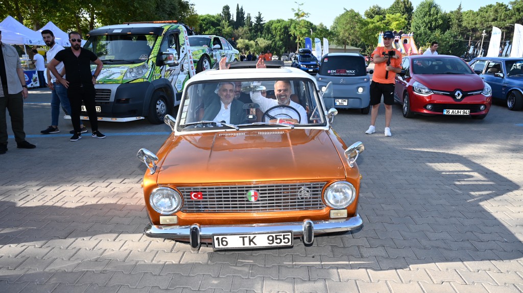 Otomobilin kalbi Orhangazi'de attı