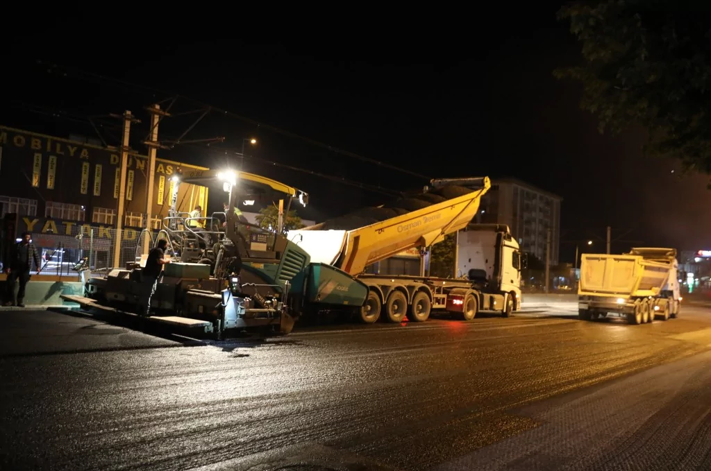 Ankara yolunda gece mesaisi