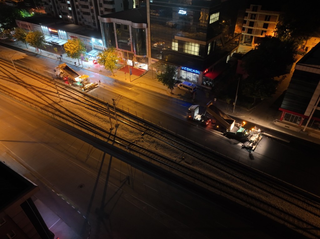 Ankara yolunda gece mesaisi