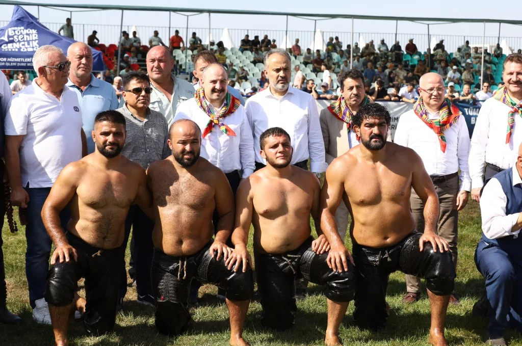 Başpehlivan Serhat Gökmen oldu