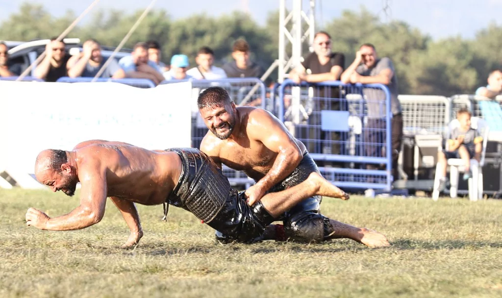 Başpehlivan Serhat Gökmen oldu