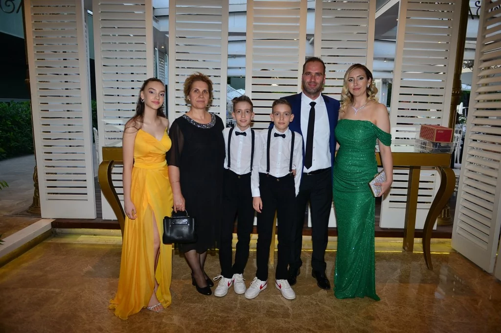 Osman ile Özcan onuruna görkemli gece