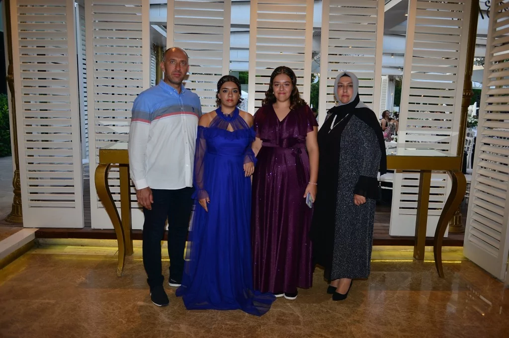 Osman ile Özcan onuruna görkemli gece