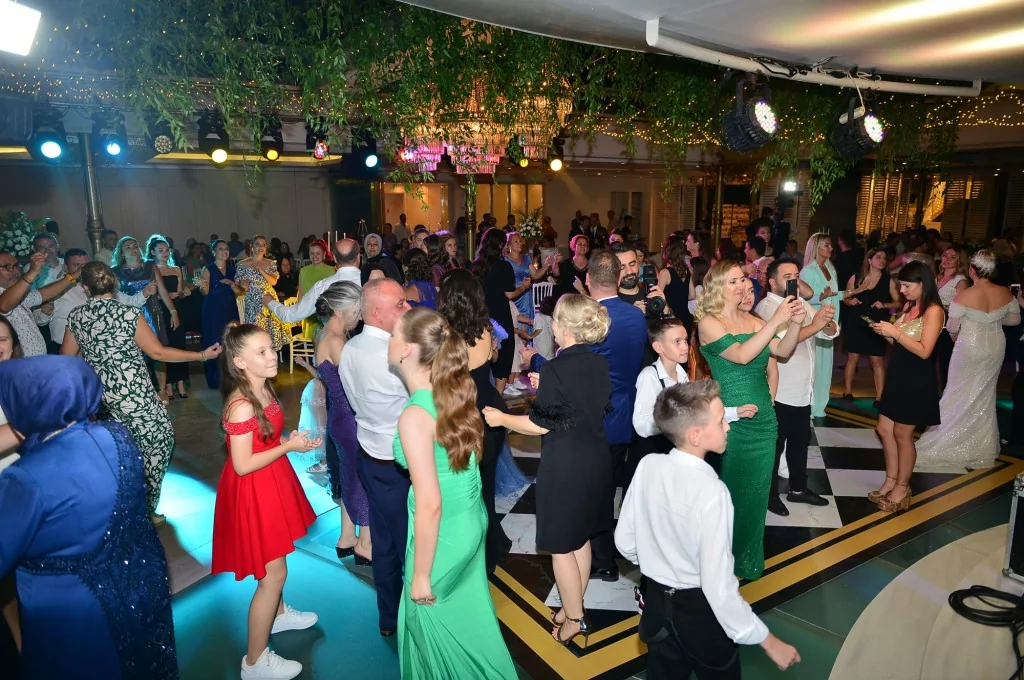 Osman ile Özcan onuruna görkemli gece