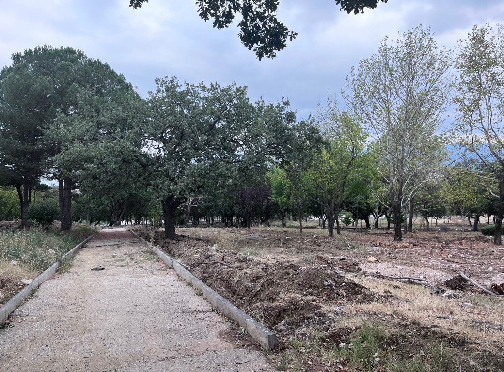 Teoman Özalp Parkı yenileniyor