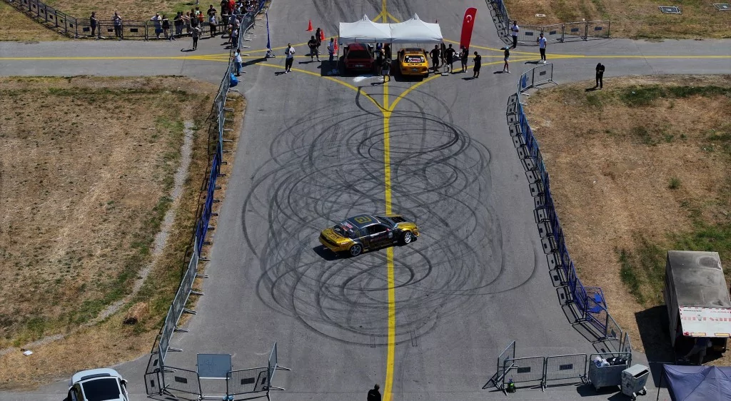 Driftin en iyileri Bursa'da sahne aldı