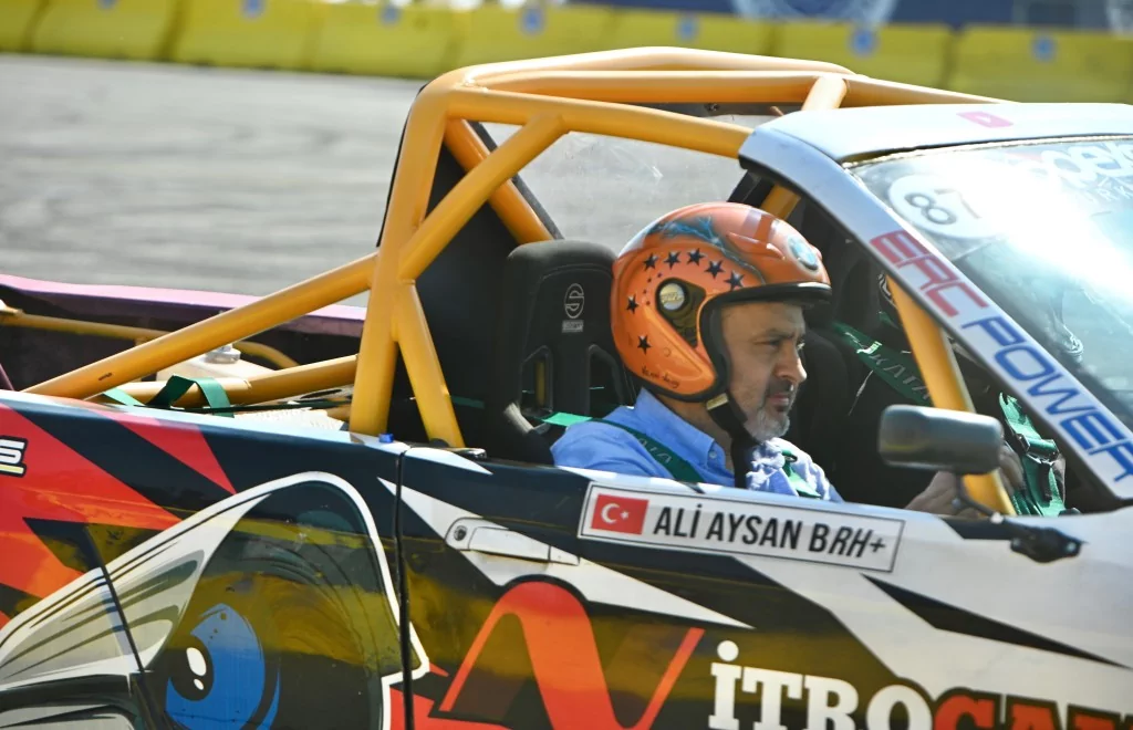 Driftin en iyileri Bursa'da sahne aldı