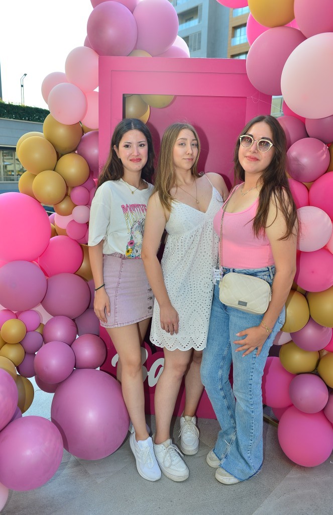 Ünlü modacının yeni yaşına eğlenceli kutlama