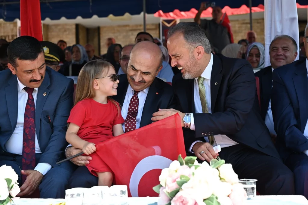 Bursa'da 'Zafer' coşkusu