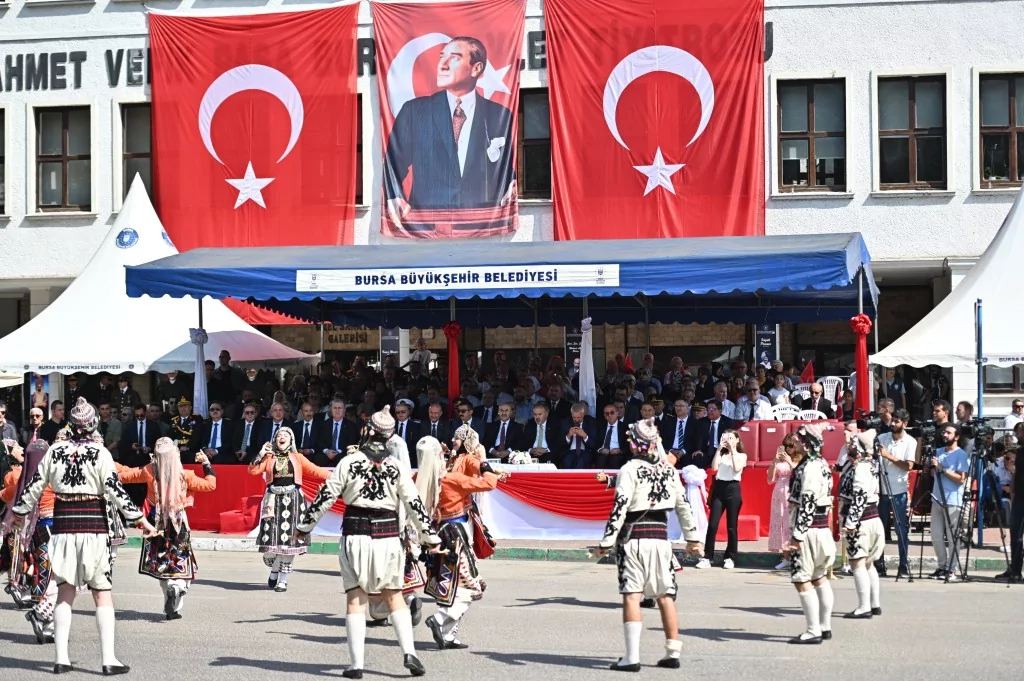 Bursa'da 'Zafer' coşkusu