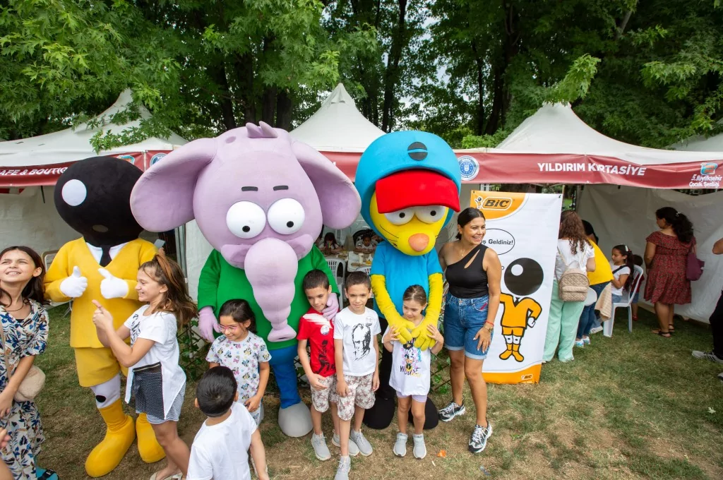 Yaz tatiline coşkulu veda