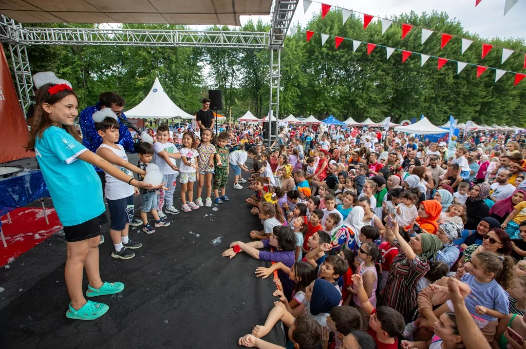 Yaz tatiline coşkulu veda