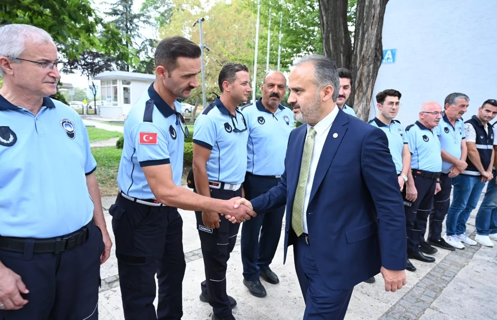 Başkan Aktaş'tan zabıtaya moral ziyareti