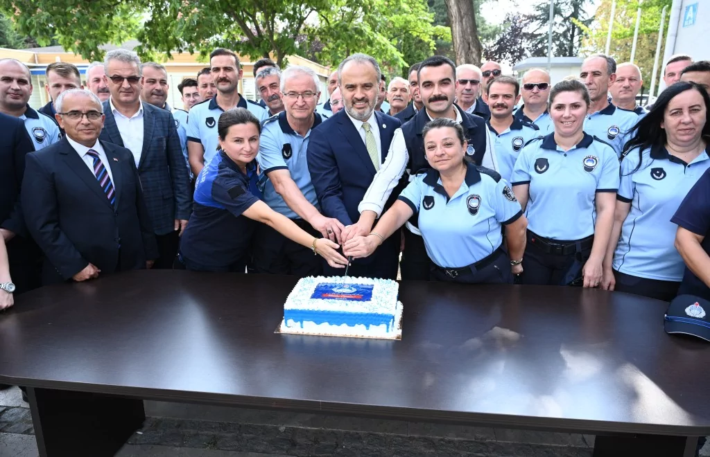 Başkan Aktaş'tan zabıtaya moral ziyareti