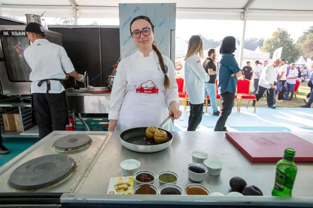Gastronomi festivaline 3 günde 500 bin ziyaretçi