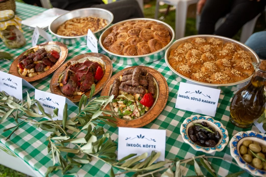 Gastronomi festivaline 3 günde 500 bin ziyaretçi