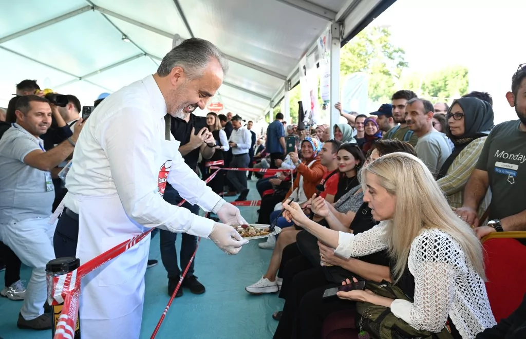 Gastronomi festivaline 3 günde 500 bin ziyaretçi