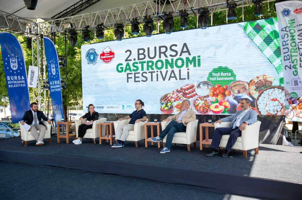 Gastronomi festivaline 3 günde 500 bin ziyaretçi