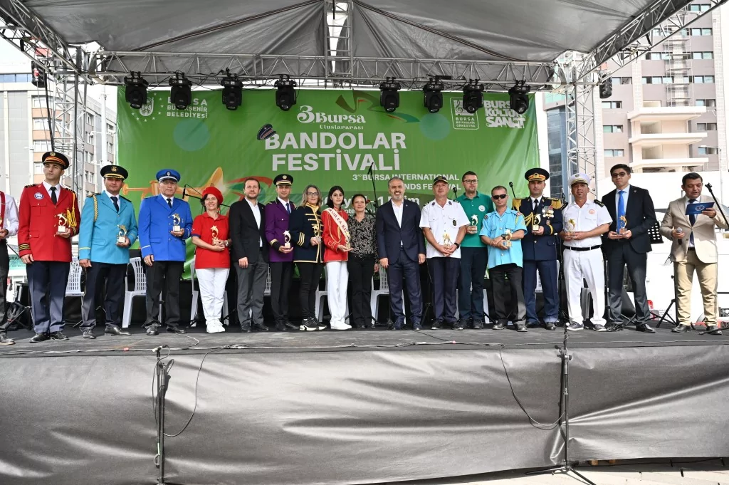 Bu festival hem çok sesli hem çok renkli