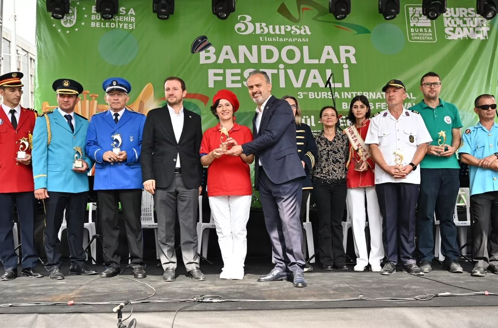 Bu festival hem çok sesli hem çok renkli