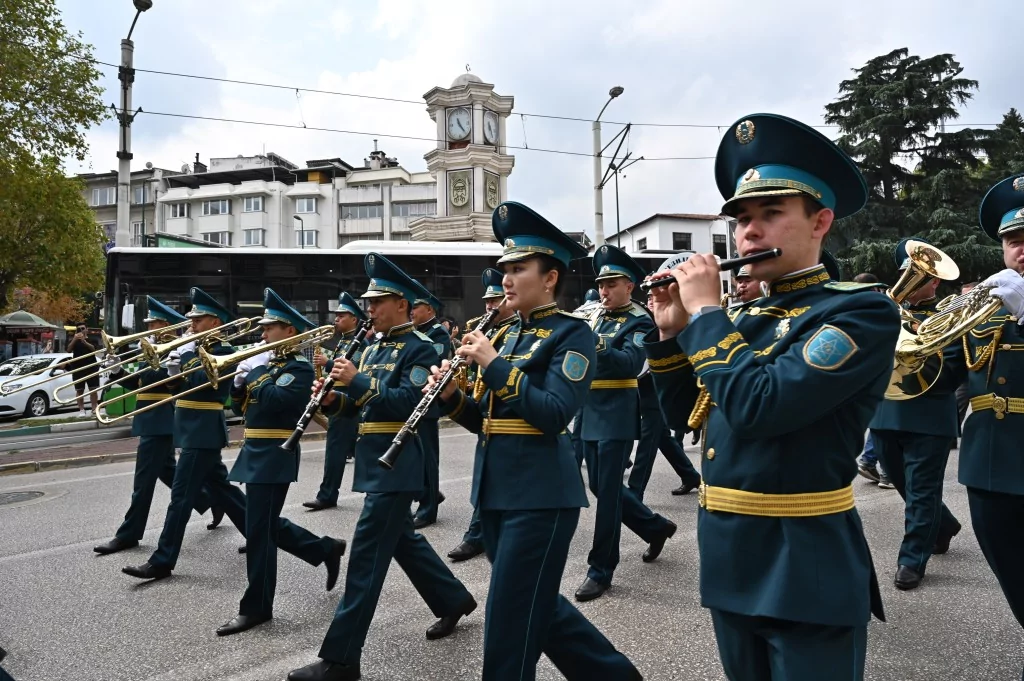Bu festival hem çok sesli hem çok renkli