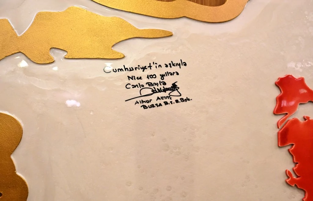 Büyükşehir meclisi, imzalarıyla tarihe not düştü