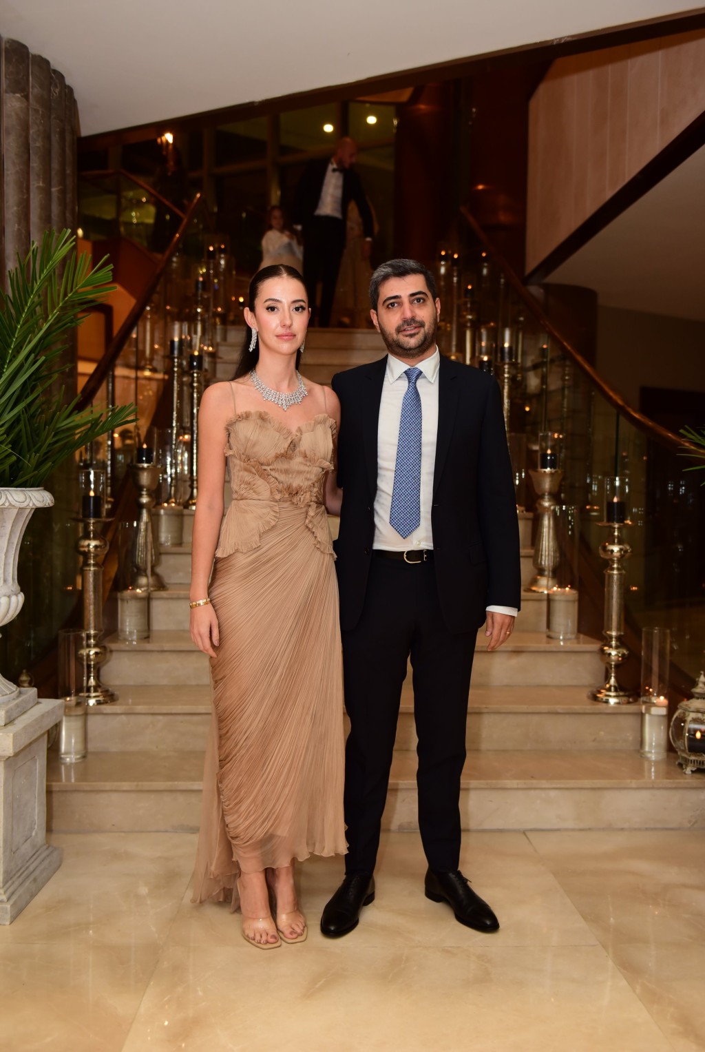 Ömürlük imzaları attılar