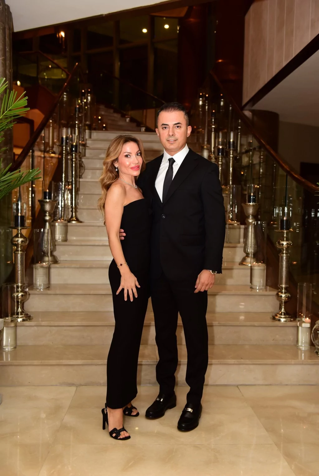 Ömürlük imzaları attılar