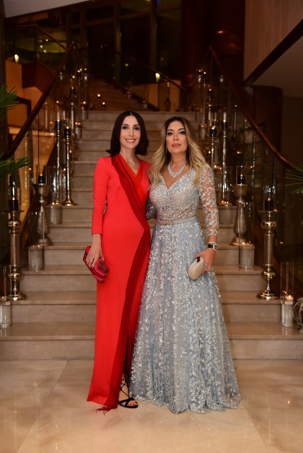 Ömürlük imzaları attılar