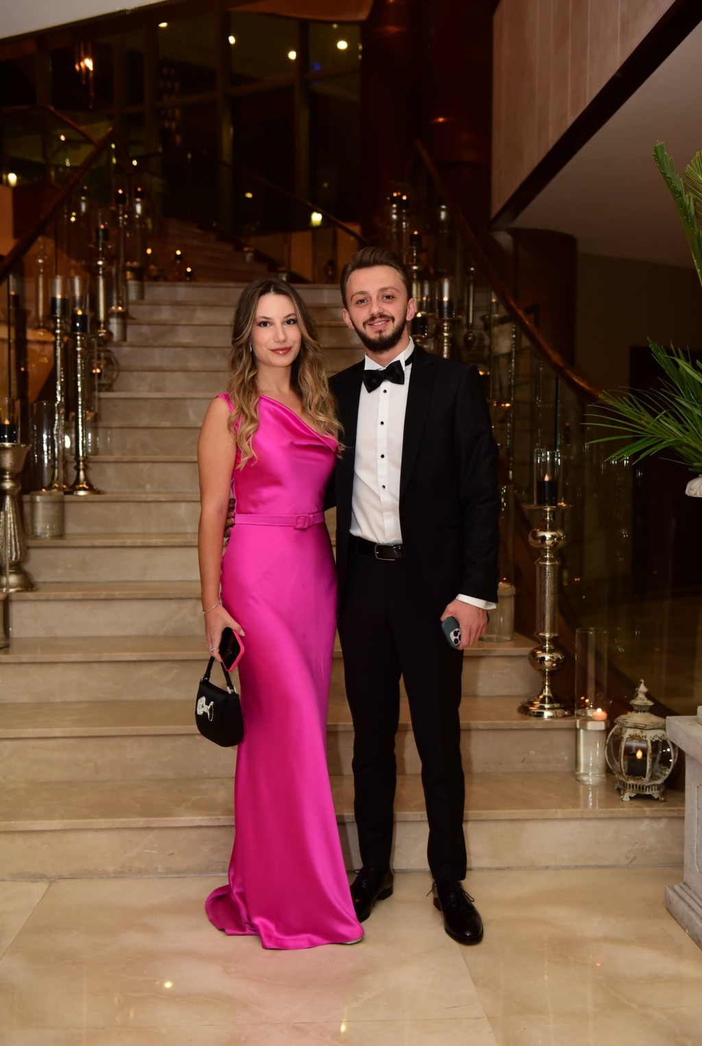 Ömürlük imzaları attılar