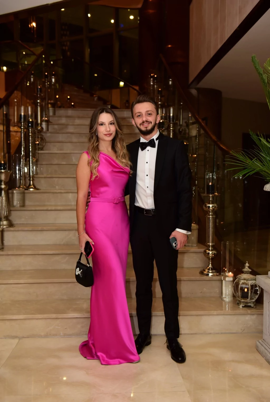 Ömürlük imzaları attılar