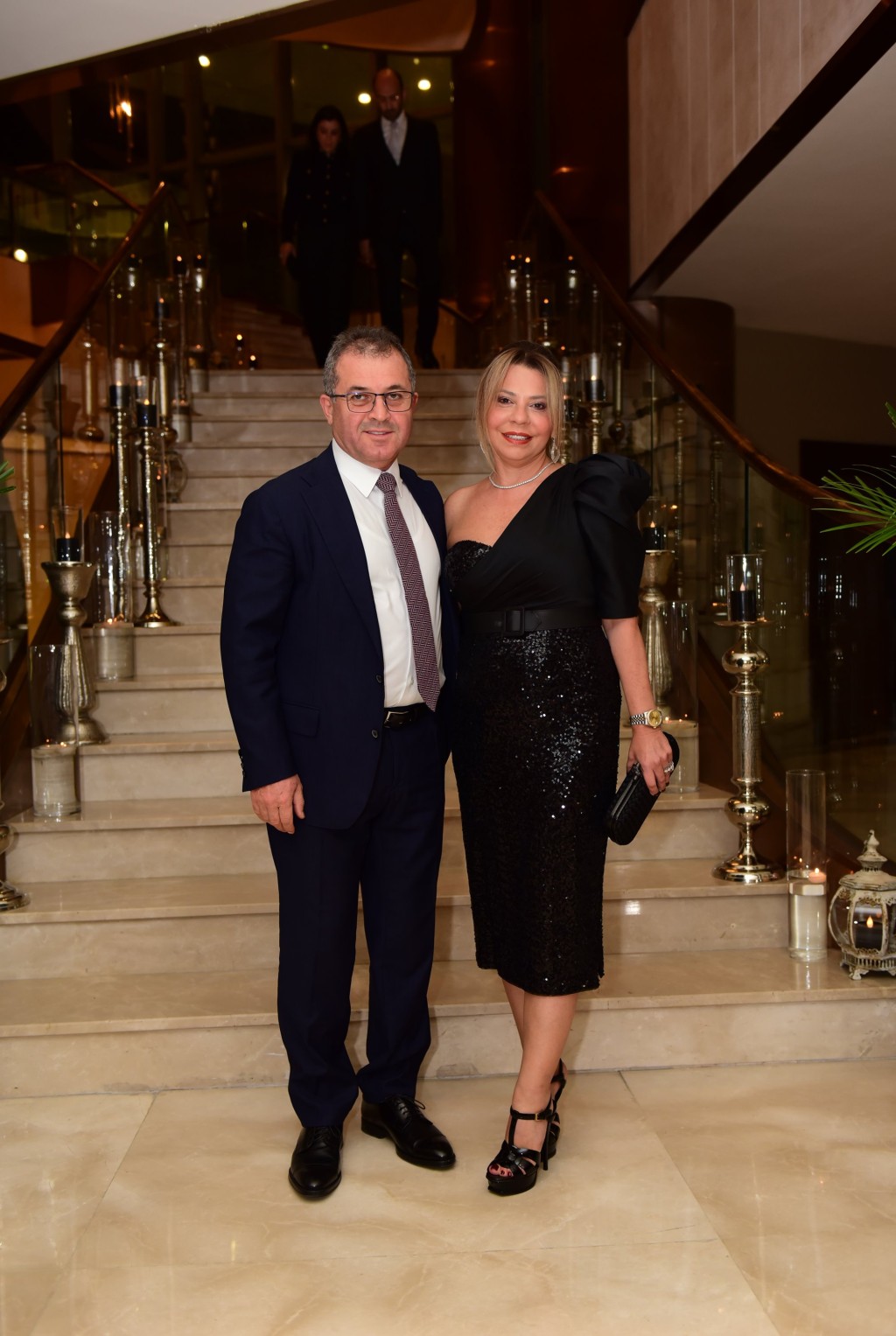 Ömürlük imzaları attılar