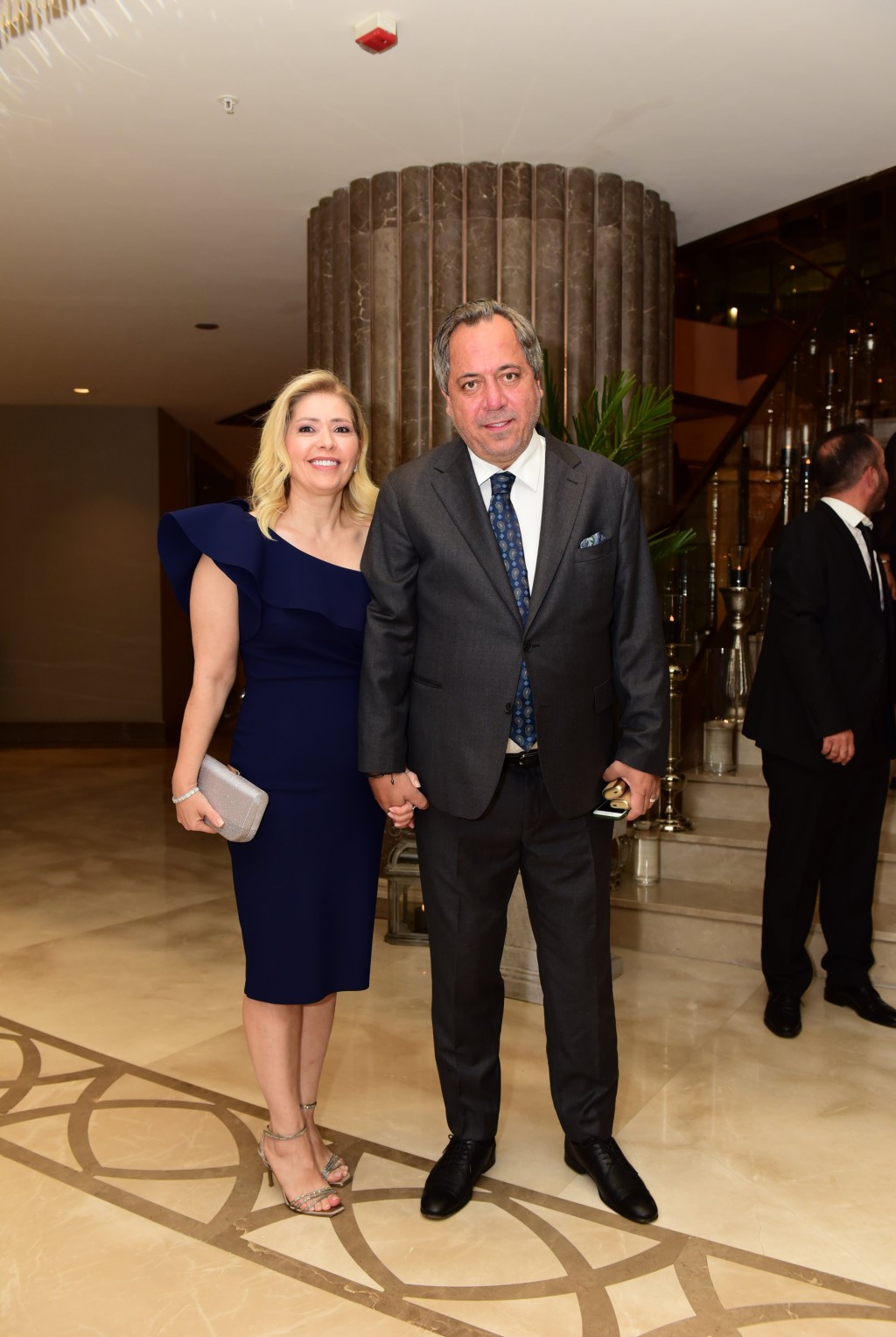 Ömürlük imzaları attılar