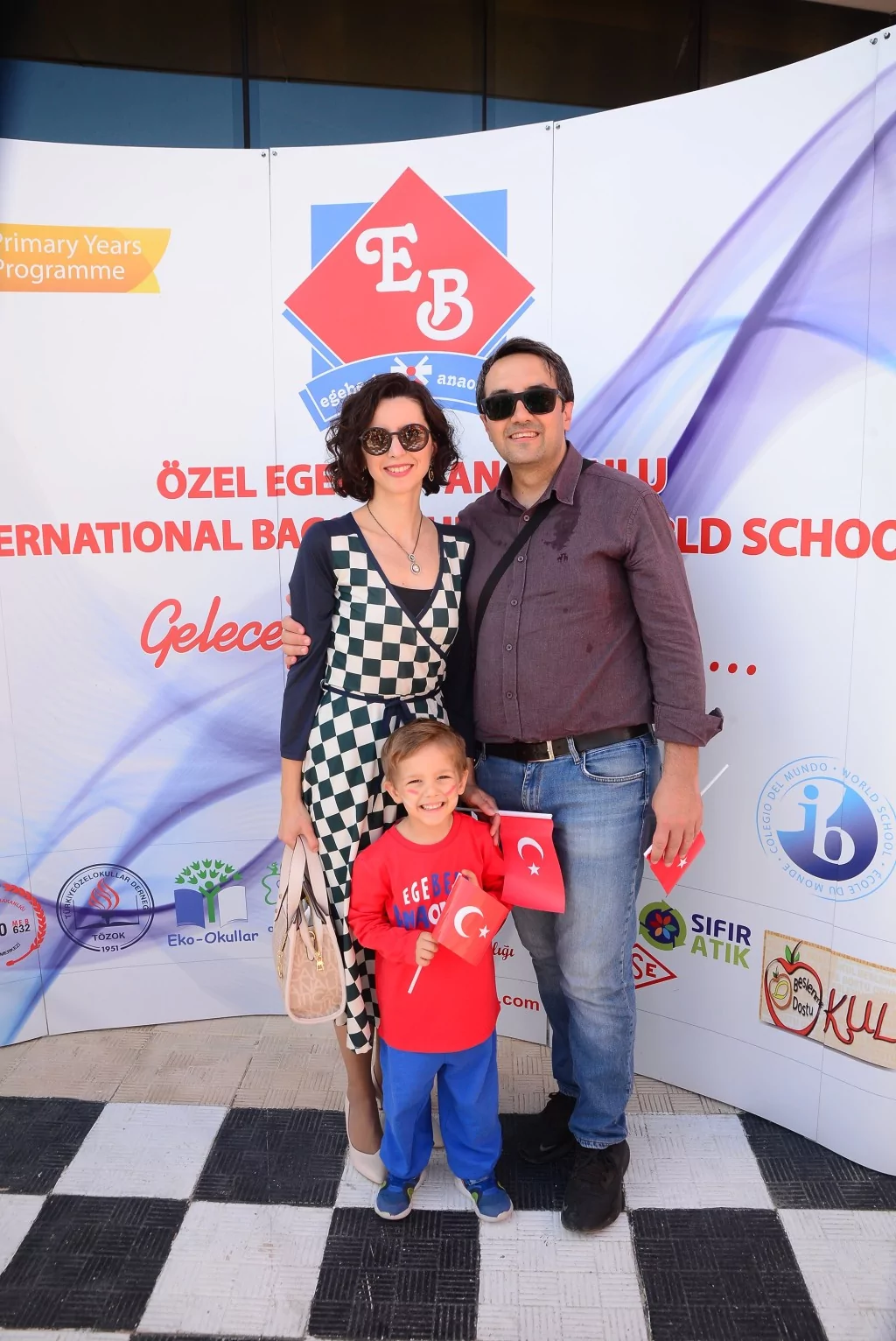 Minik yüreklerin 100. yıl coşkusu