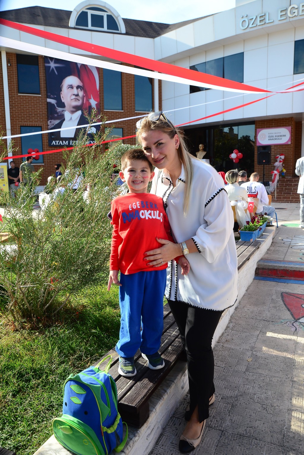 Minik yüreklerin 100. yıl coşkusu