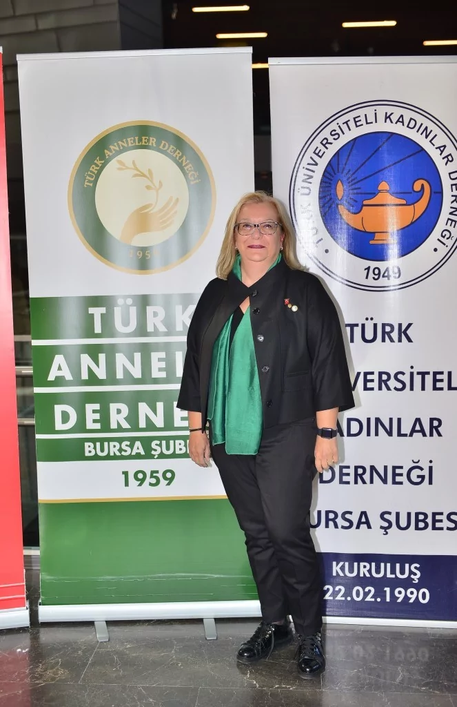 Cumhuriyet kadınlarından 100. yılda anlamlı buluşma