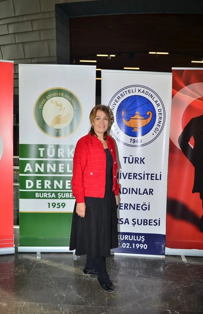 Cumhuriyet kadınlarından 100. yılda anlamlı buluşma