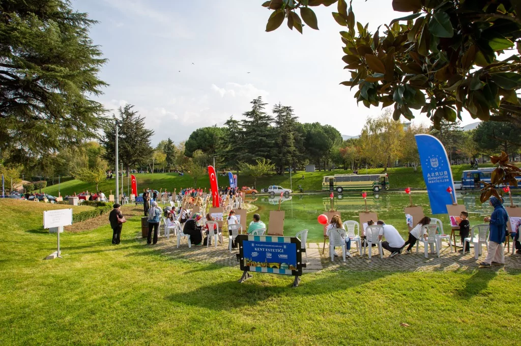 Cumhuriyet'in küçük ressamları