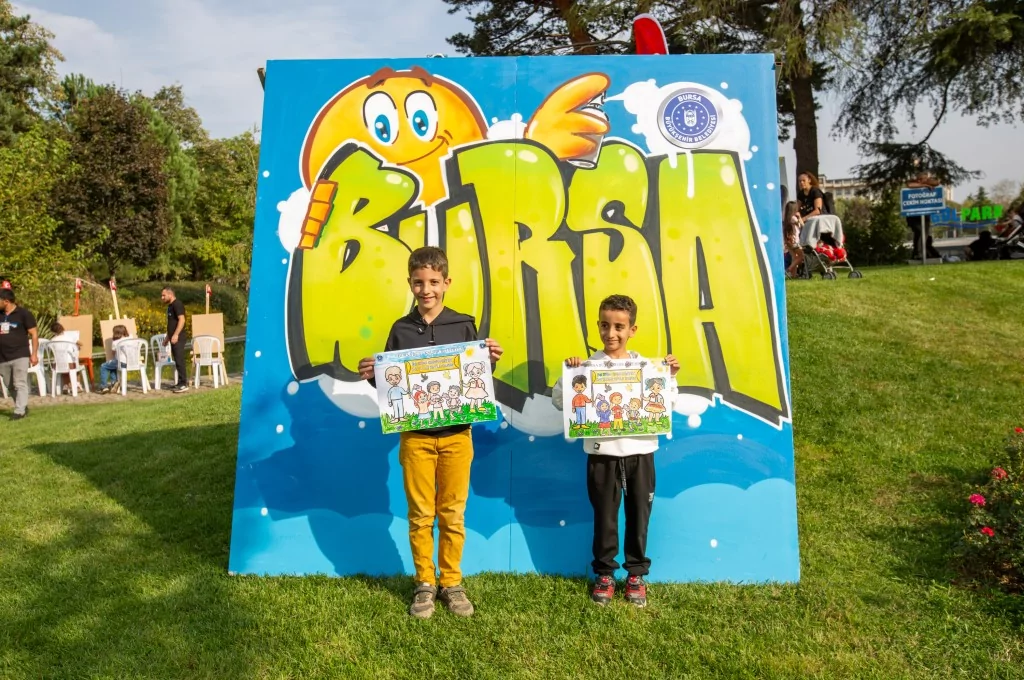 Cumhuriyet'in küçük ressamları