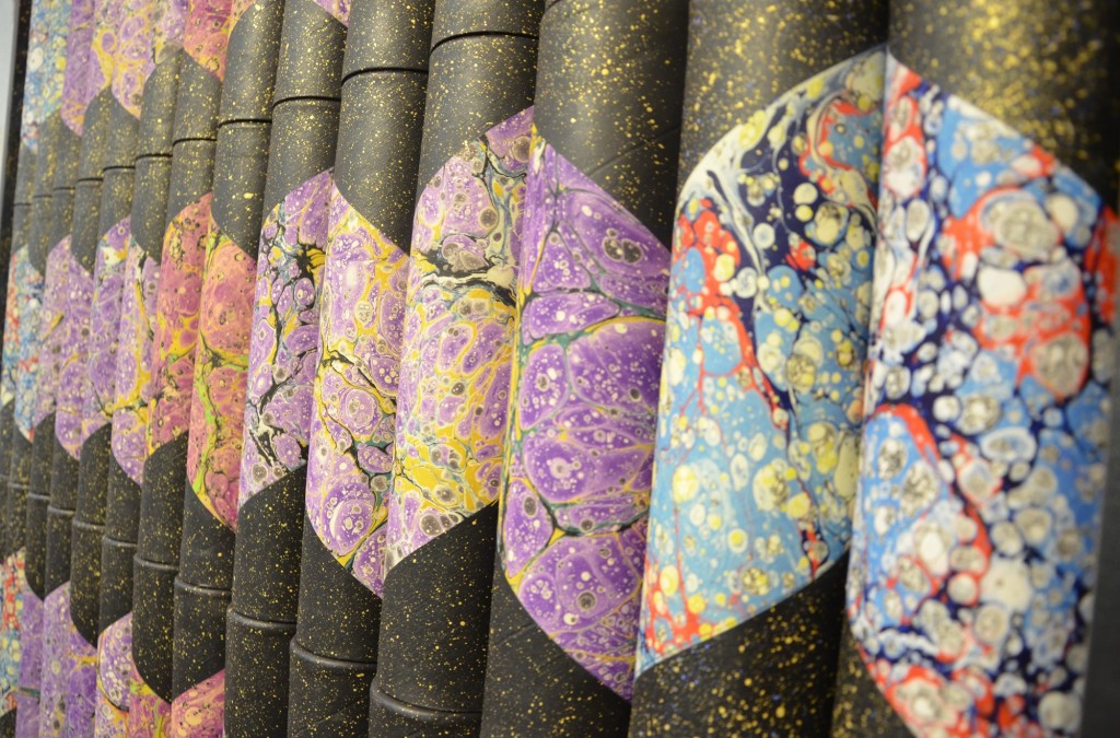 Sanatseverler 'Çeşm-i Cihan Ebru Sergisi'ne buluştu