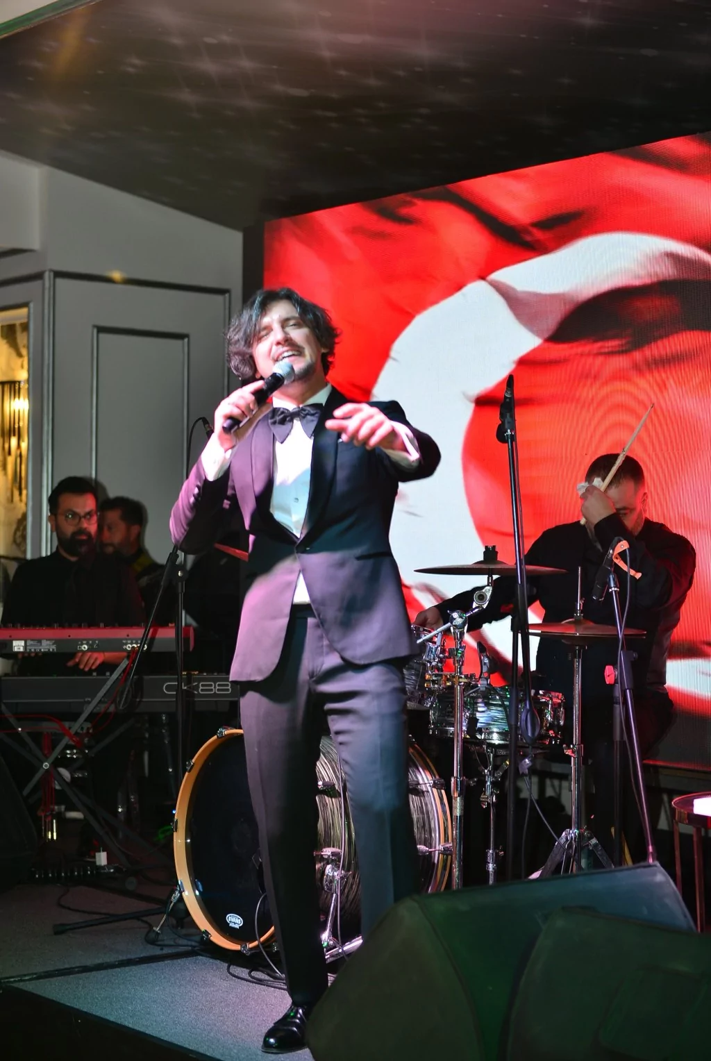 100. yıla Deluxe kutlama