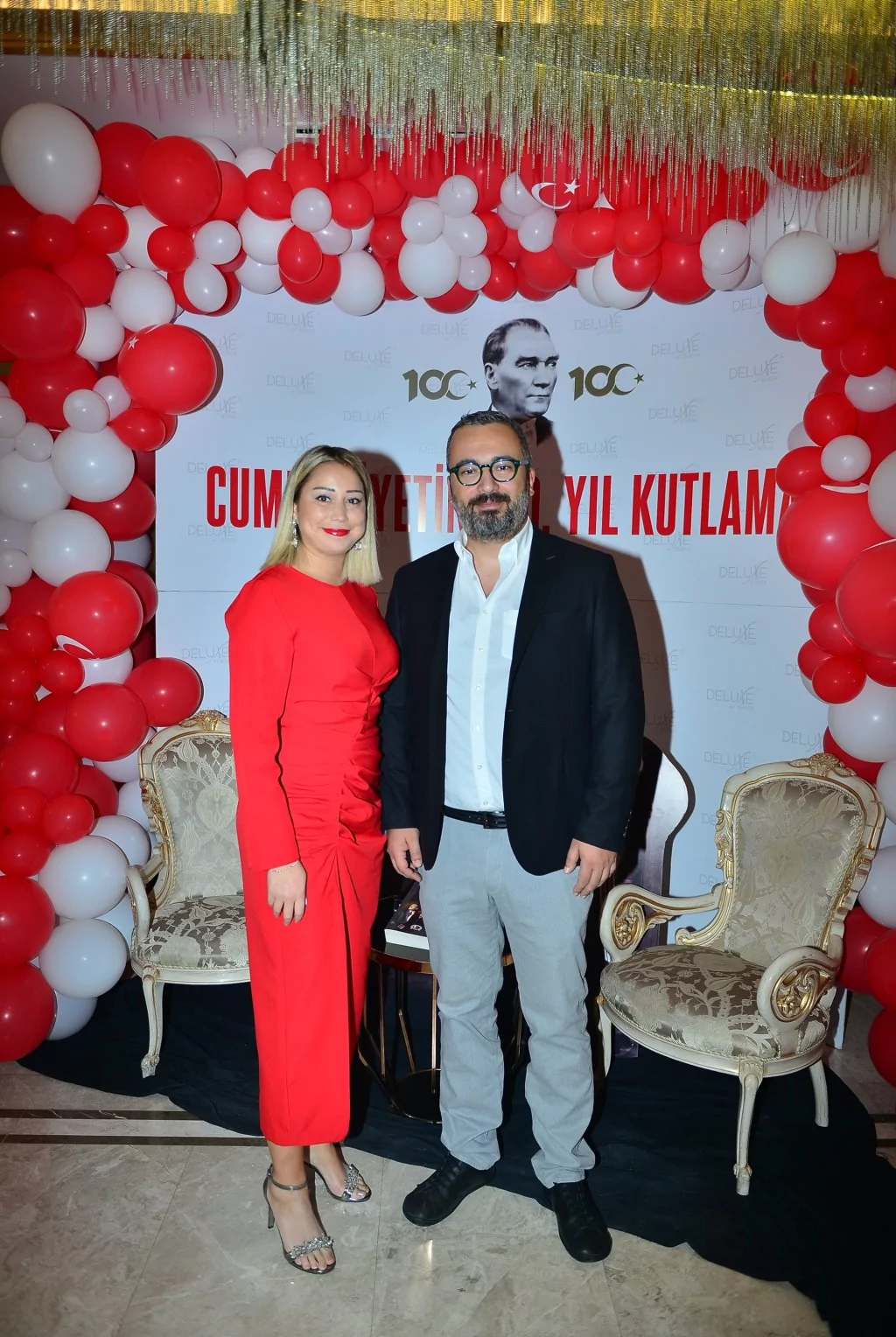 100. yıla Deluxe kutlama