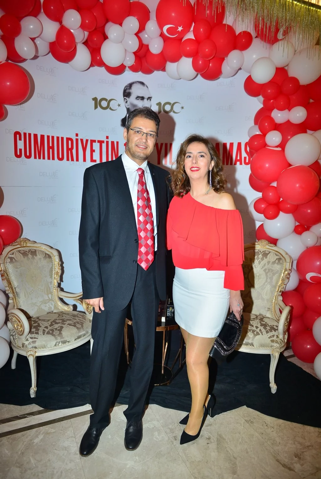 100. yıla Deluxe kutlama