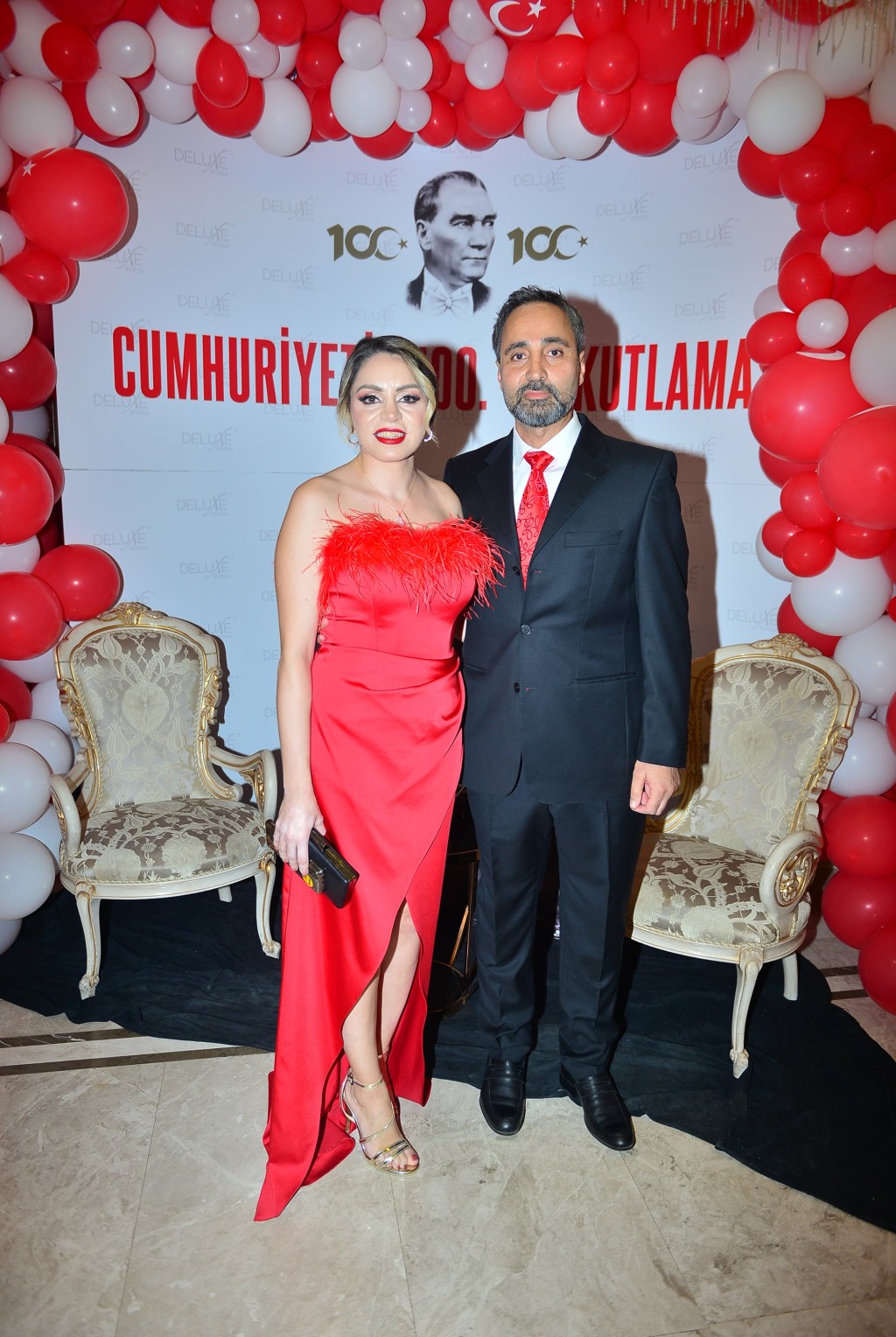 100. yıla Deluxe kutlama