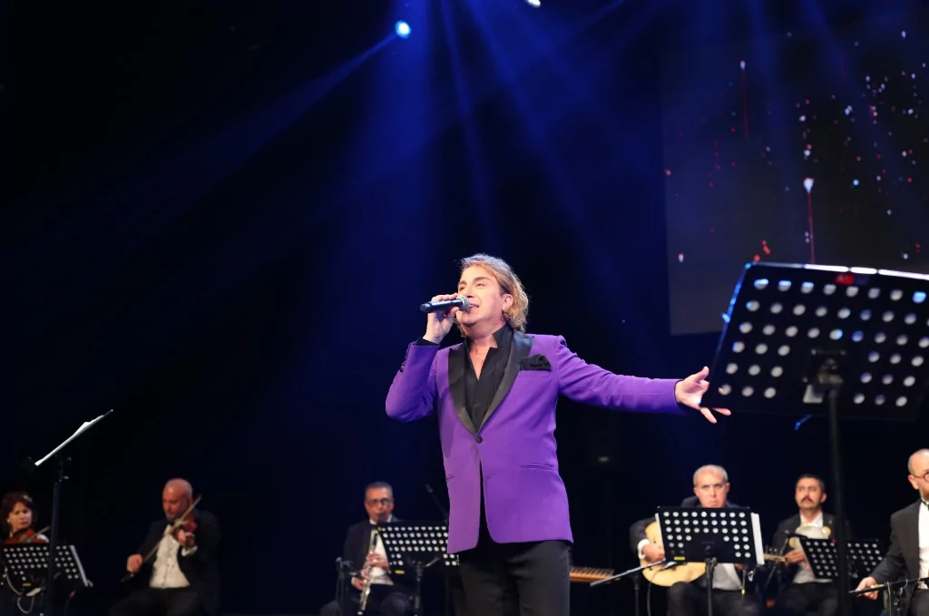 Gökhan Sezen'le Sanat Müziği Gecesi