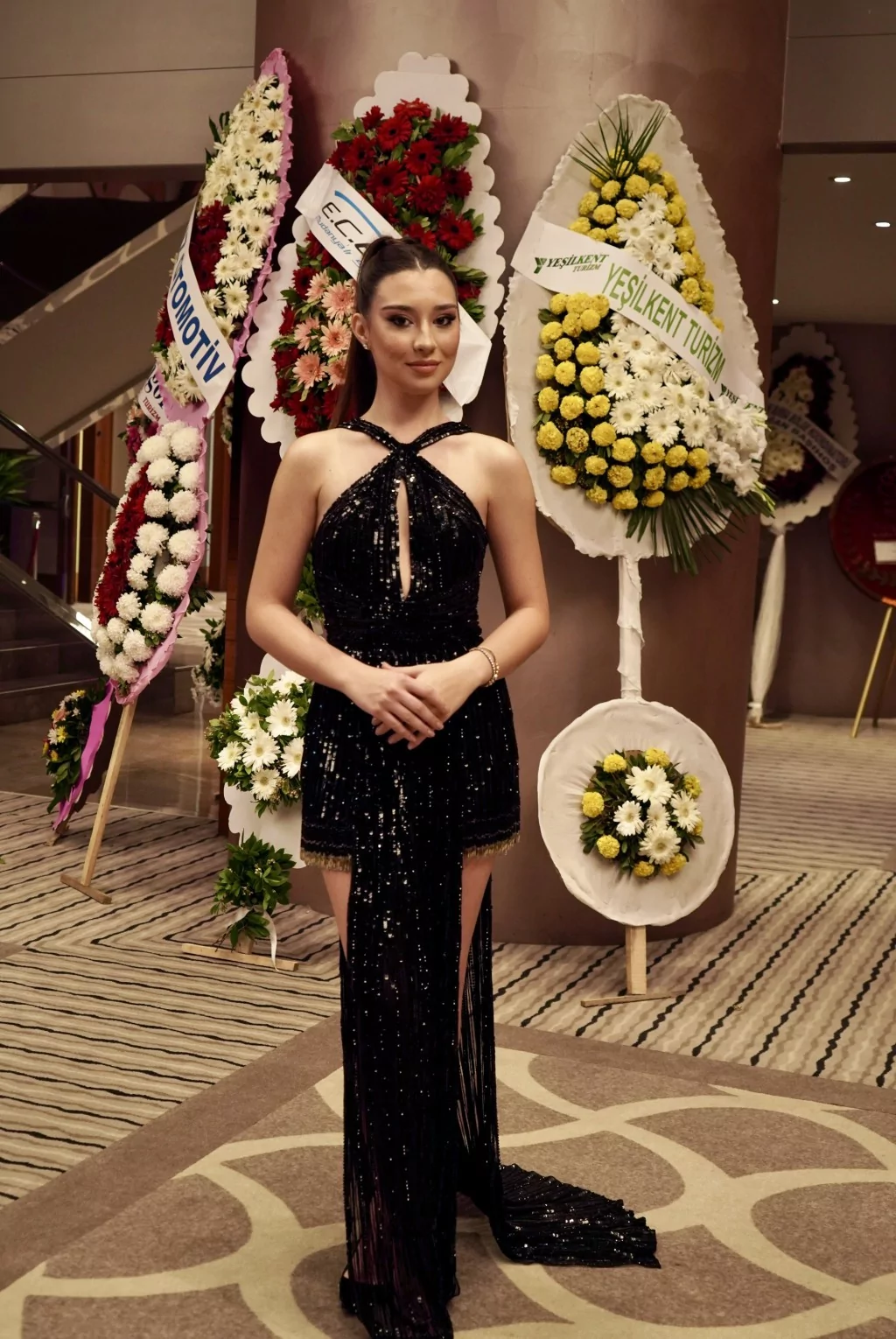 Bu düğüne herkes şahit