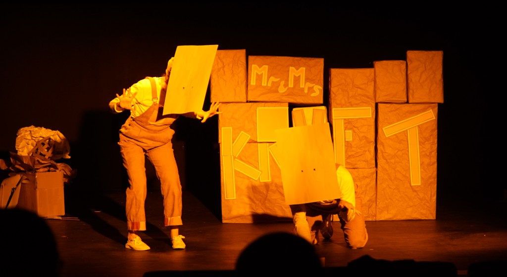 Tiyatro coşkusuna muhteşem final