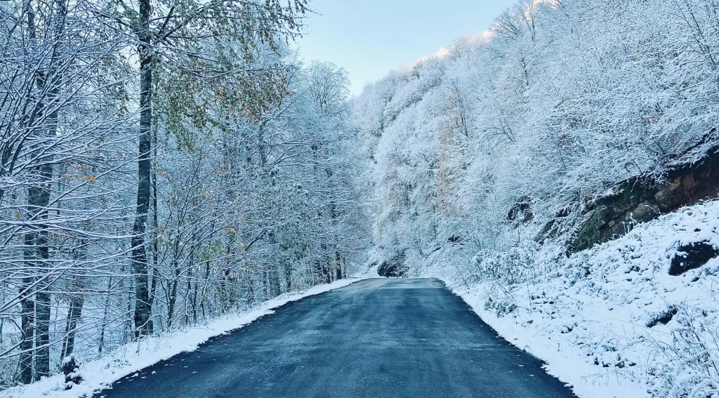Bursa'da kar manzaraları kartpostallık görüntüler oluşturdu