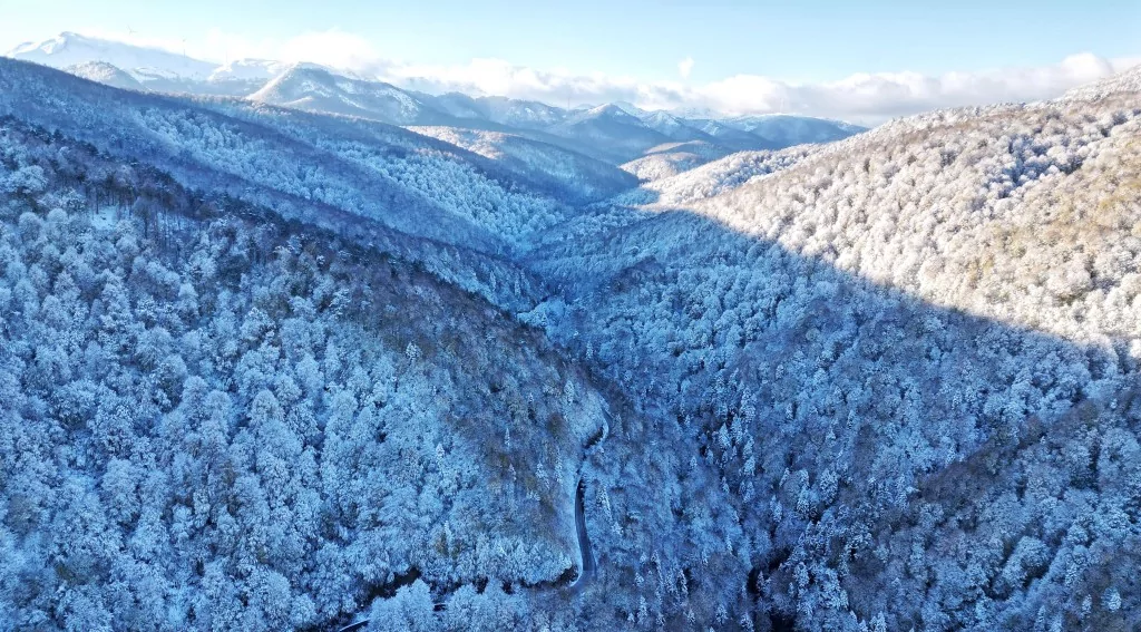 Bursa'da kar manzaraları kartpostallık görüntüler oluşturdu