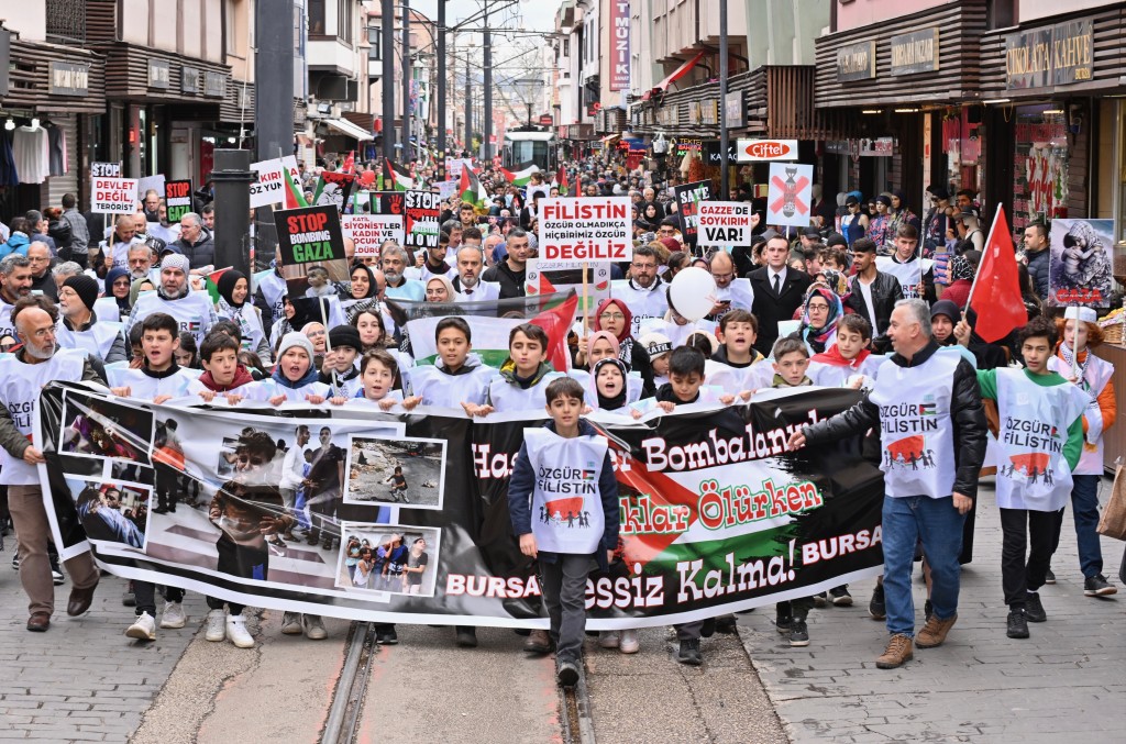 Bursa'nın çocukları Filistin için tek yürek